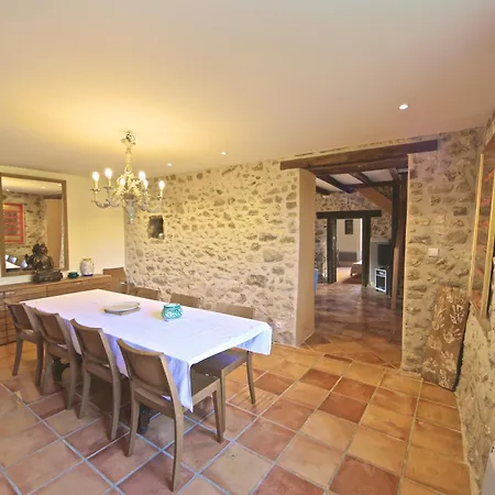 Casa de Férias Maison Lotus - Groupes Et Familles, Sejour Nature Au Coeur Du Perigord *